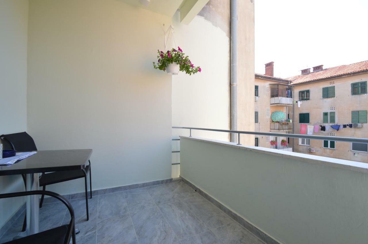 Apartment Silvia *